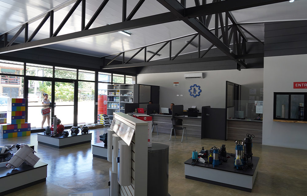 Water Pump Solutions, commercial centre in Huacas, Costa Rica, by CJarq