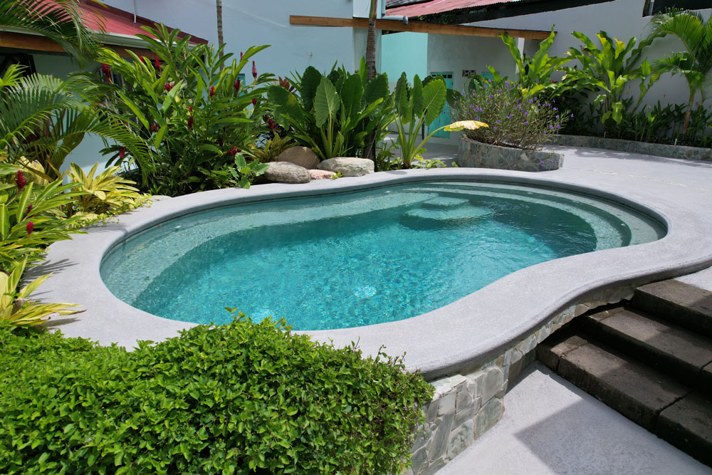 Casa de Las Olas, aerial view of the pool and gardens