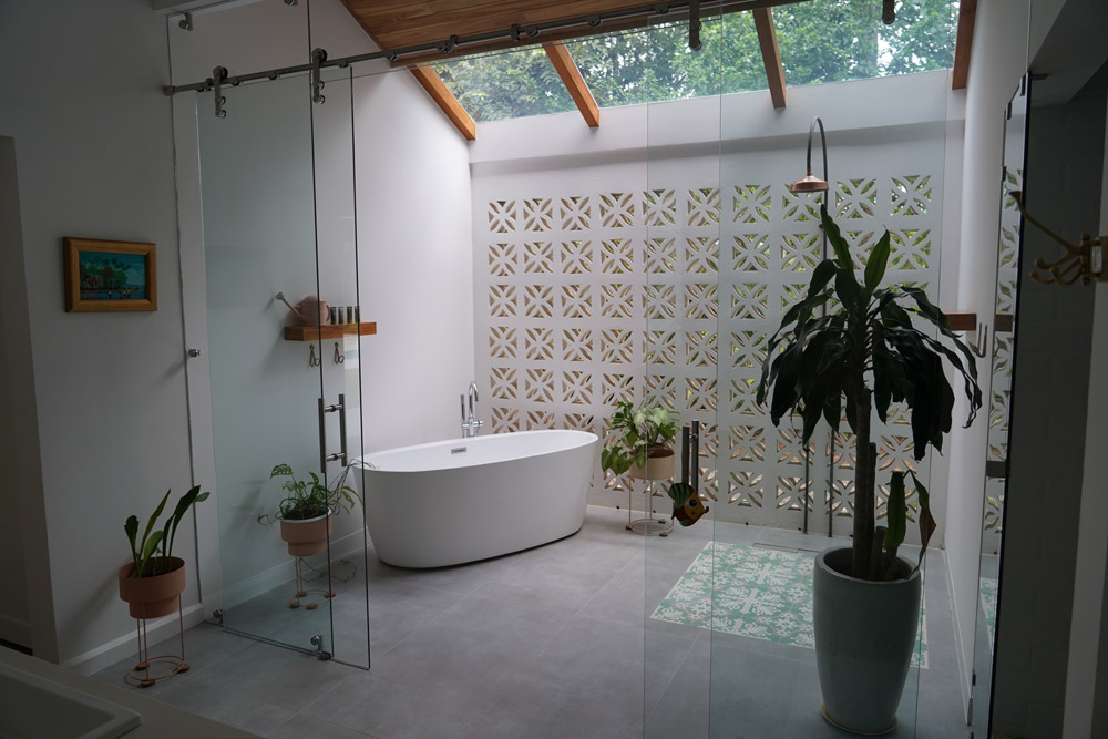 Casa Vida, aerial view of the pool and garden