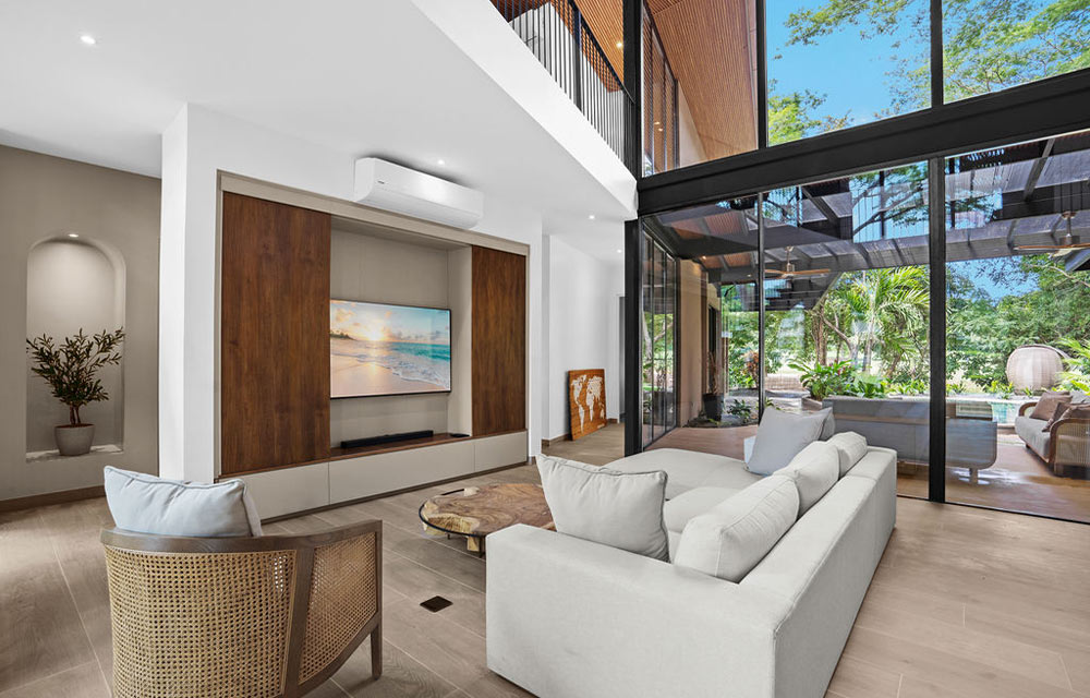 Sakura, family home and garden in Reserva Conchal, Brasilito, Costa Rica, by CJarq