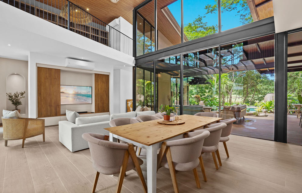 Sakura, family home and garden in Reserva Conchal, Brasilito, Costa Rica, by CJarq