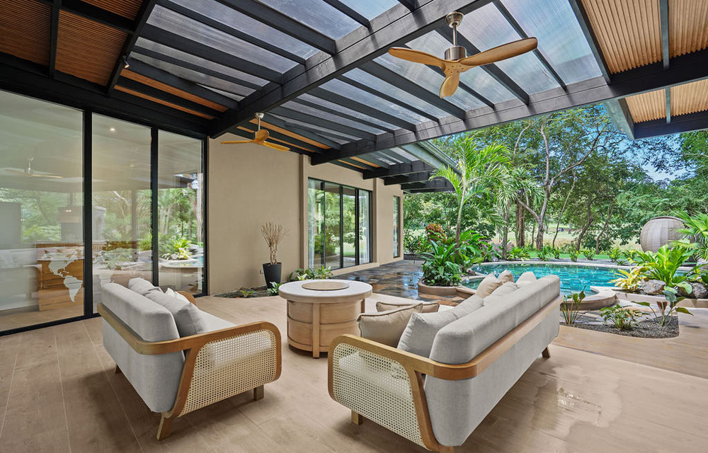 Sakura, family home and garden in Reserva Conchal, Brasilito, Costa Rica, by CJarq